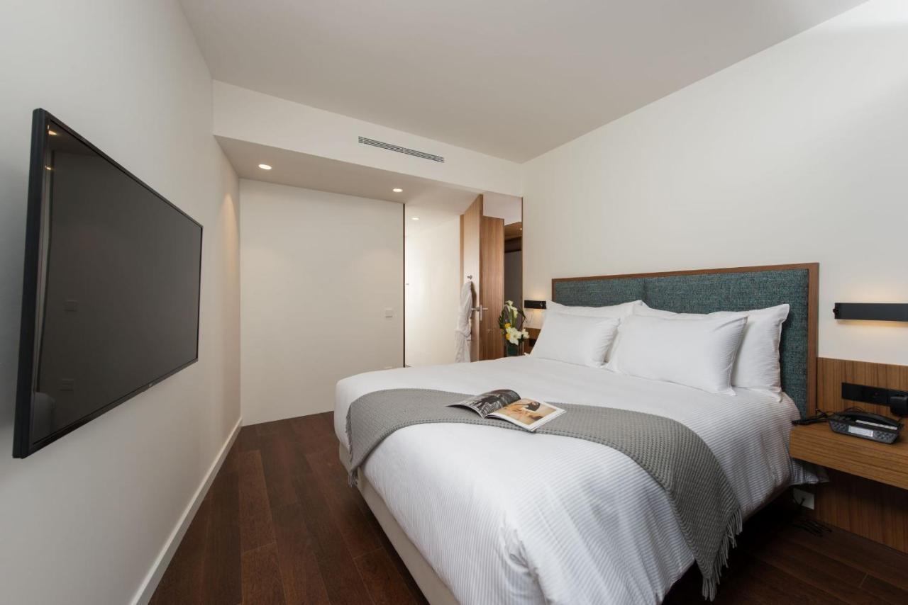 Fraser - Serviced 4* Geneva